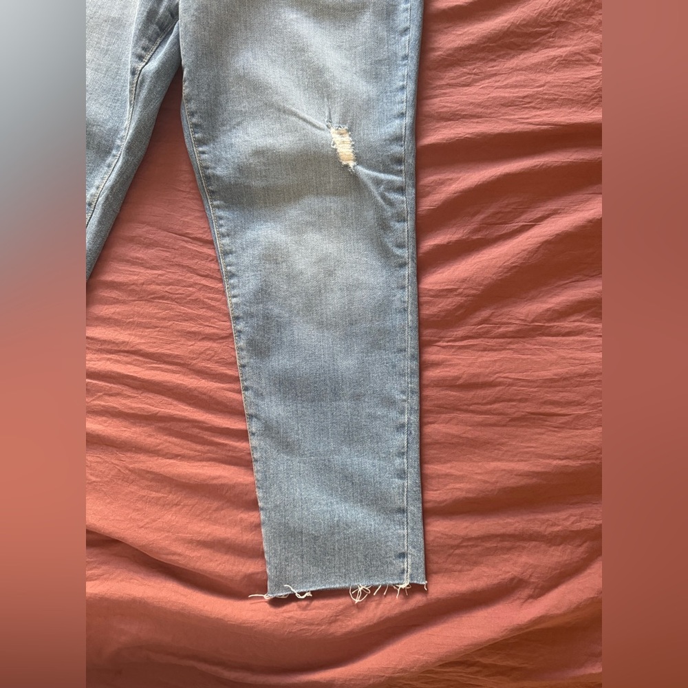 Old Navy Jeans - Picture 6 of 7